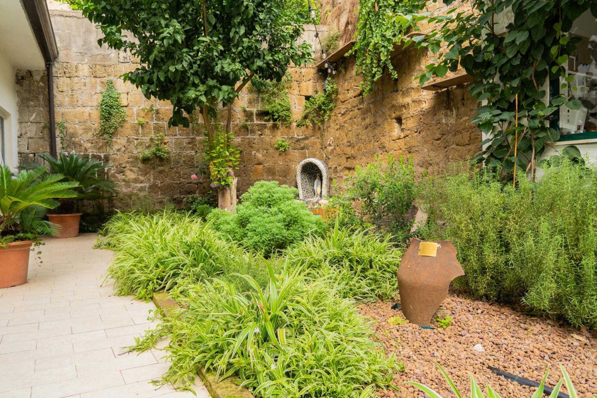 La Puteca Bed & Breakfast Napoli Eksteriør bilde